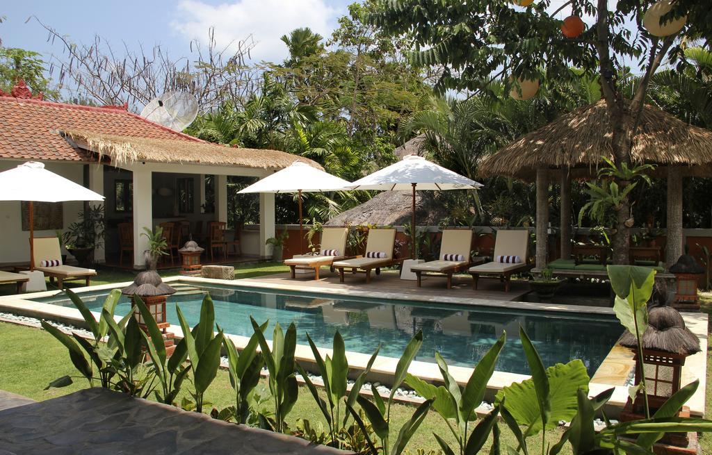 Papaya Guesthouse Canggu Dış mekan fotoğraf