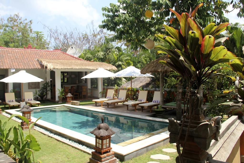 Papaya Guesthouse Canggu Dış mekan fotoğraf